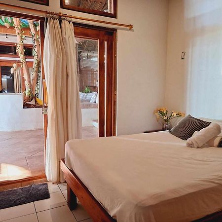 Sirena Surf Lodge Miramar Nicaragua Esterno foto